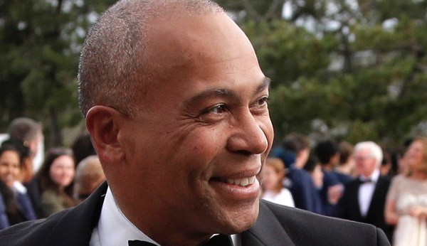 Deval Patrick enters presidential race