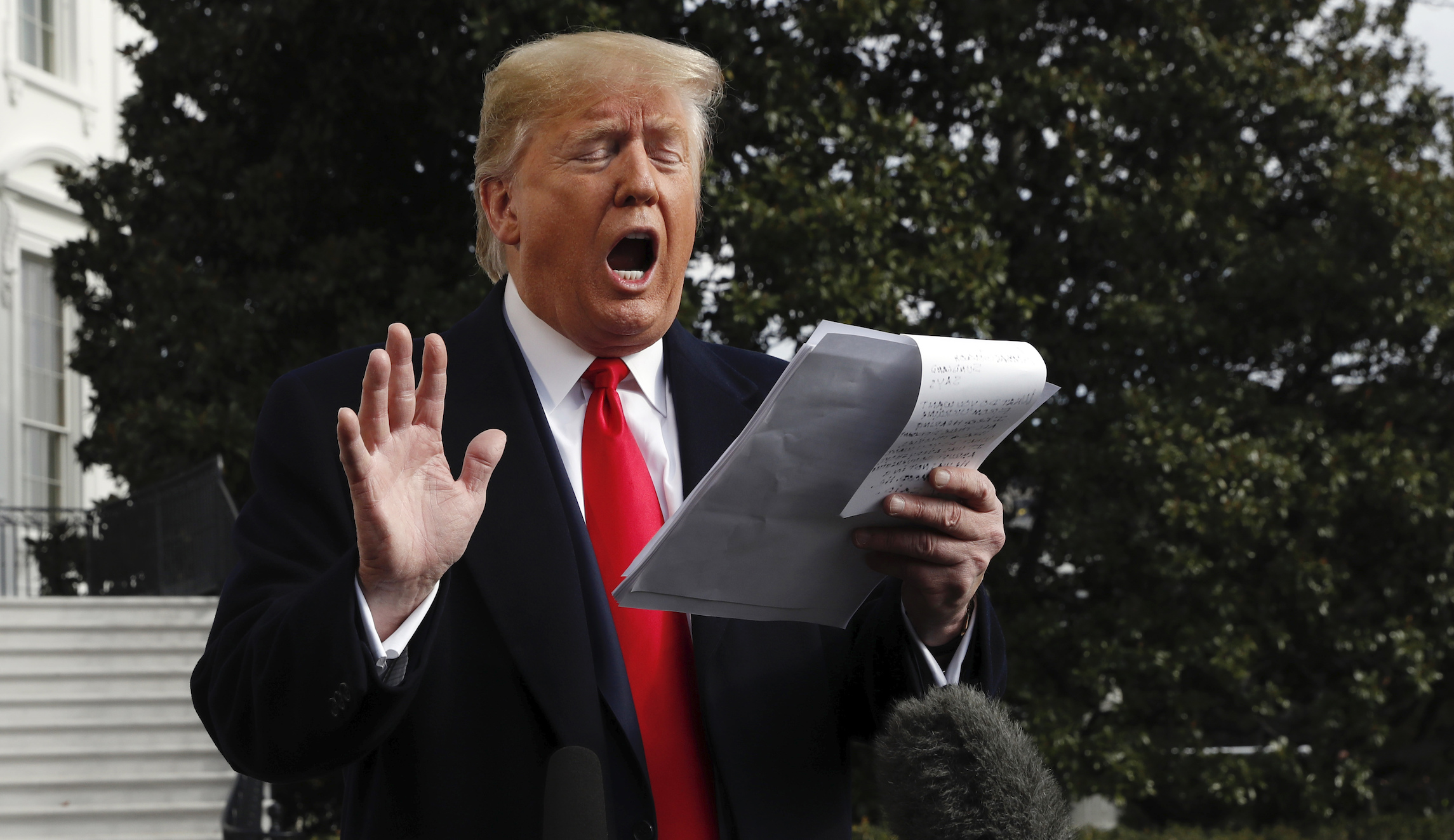 Newly disciplined Trump sticks to script as White House hammers ‘no quid pro quo’ line