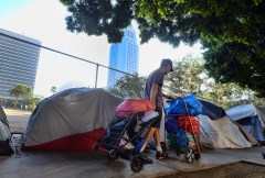 Supreme Court to weigh whether cities can criminalize homelessness