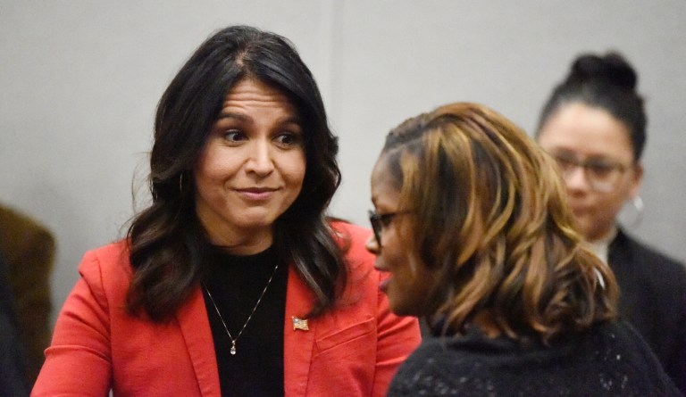 Tulsi Gabbard counterprograms Iowa debate by talking Iran with Dennis Kucinich