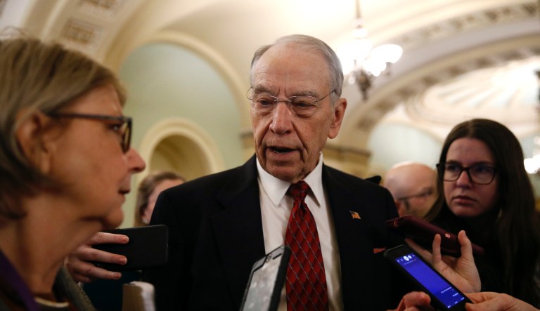 Bipartisan vote sends Trump USMCA trade deal to Senate floor