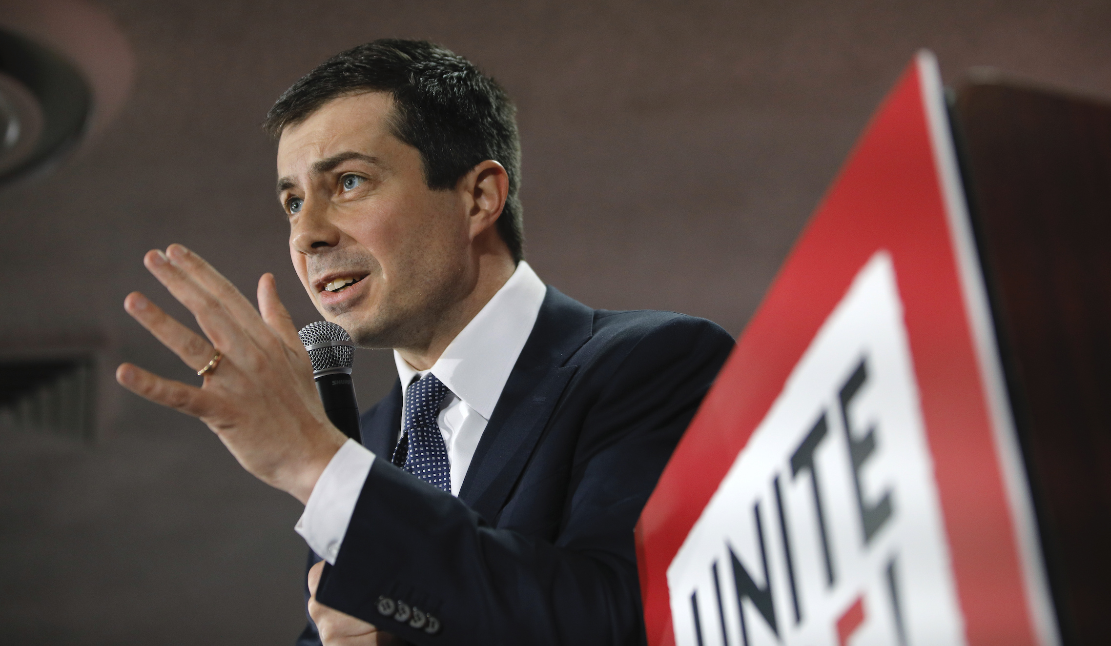 ‘We’ve been trying to talk to you’: Homeless veteran protesters crash Buttigieg town hall