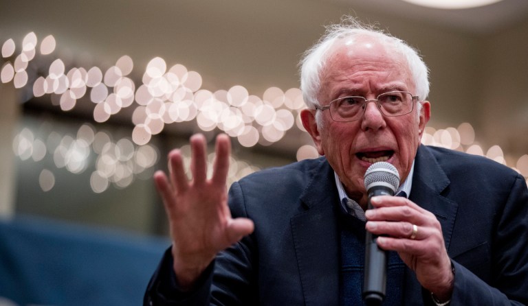 Sanders campaign turns on Warren