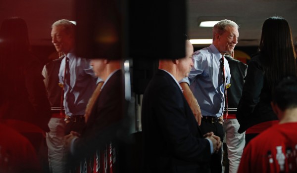 Steyer, the other 2020 Democratic billionaire, largely has the run of Iowa in campaign’s final week