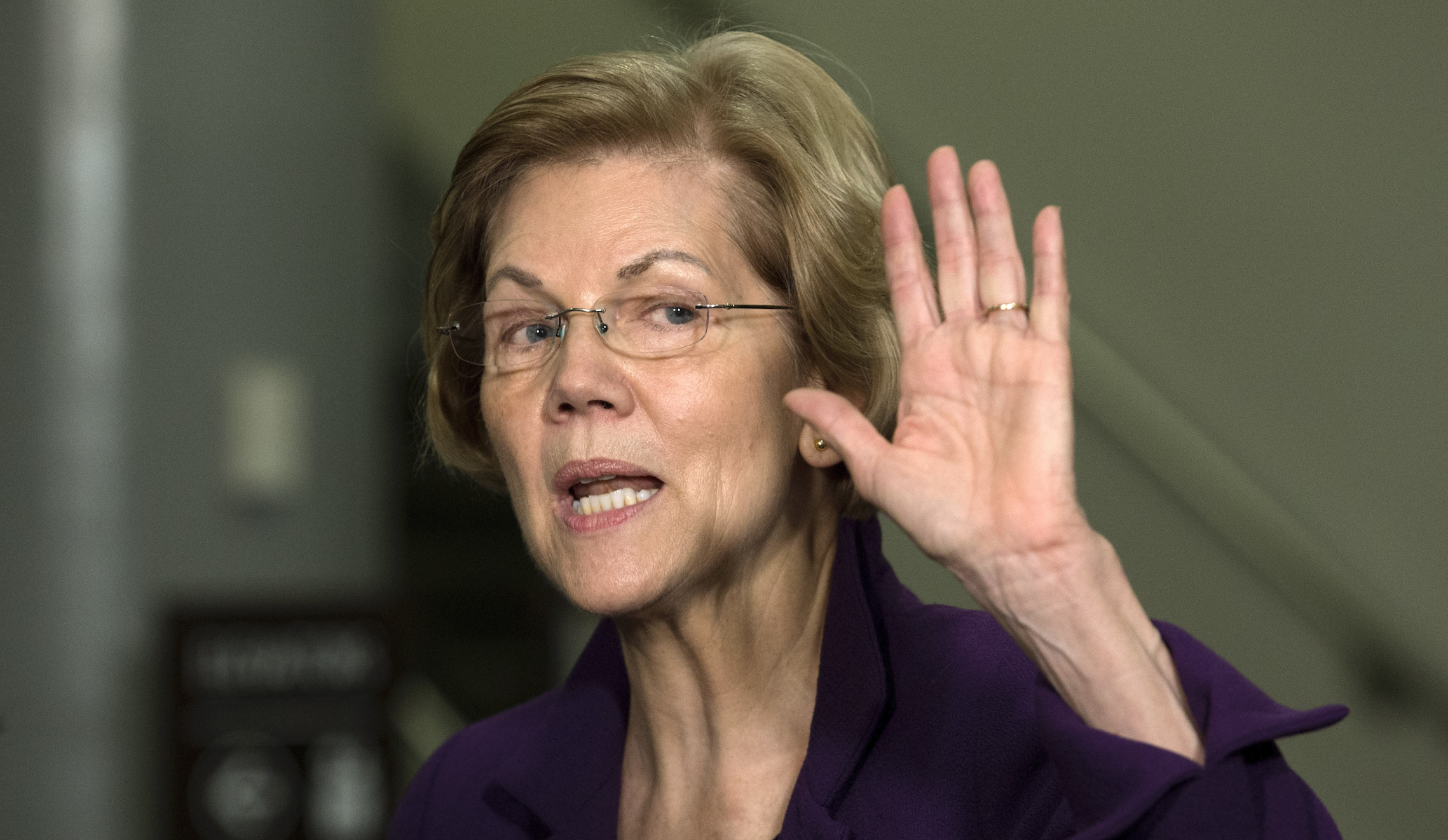 Warren braces for ‘long nomination fight’ after Iowa caucuses