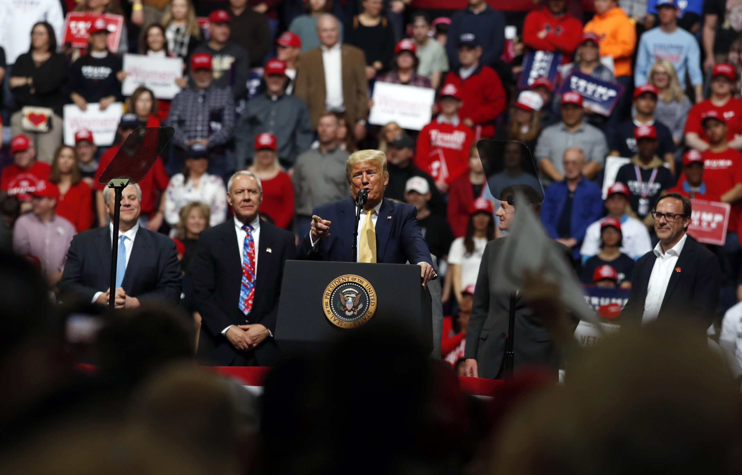 Crowd erupts into ‘USA!’ chants as Trump honors Iwo Jima veterans