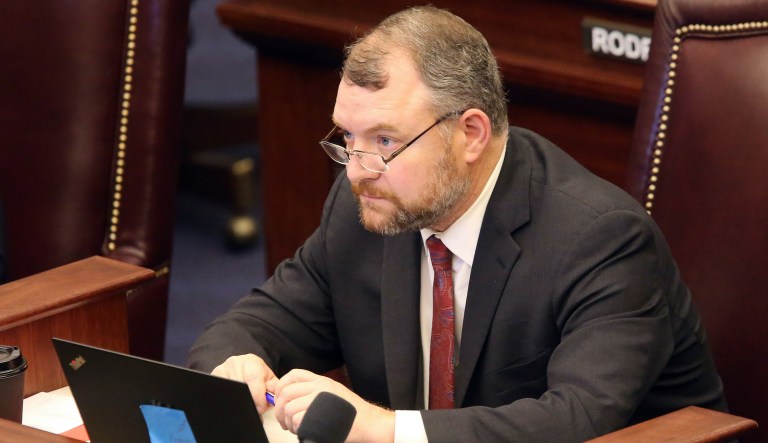 Florida Legislature adopts wait-and-see $93B budget in quick votes