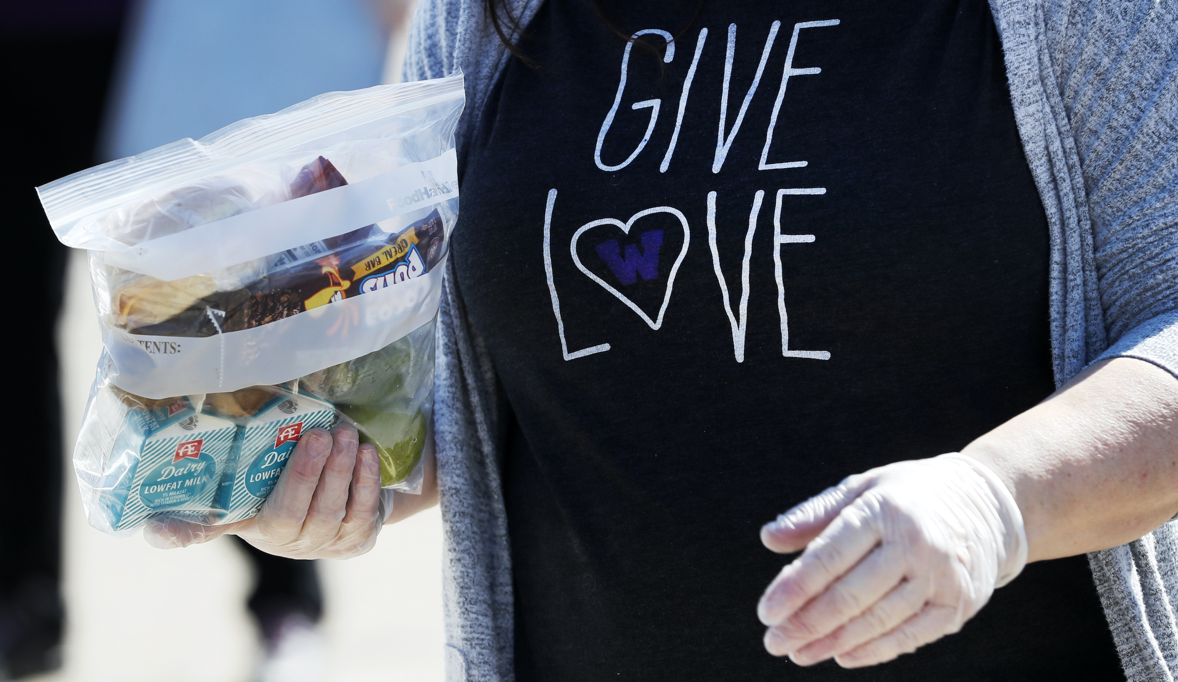 Iowa restaurant group projects pandemic could put 80,000 employees out of work