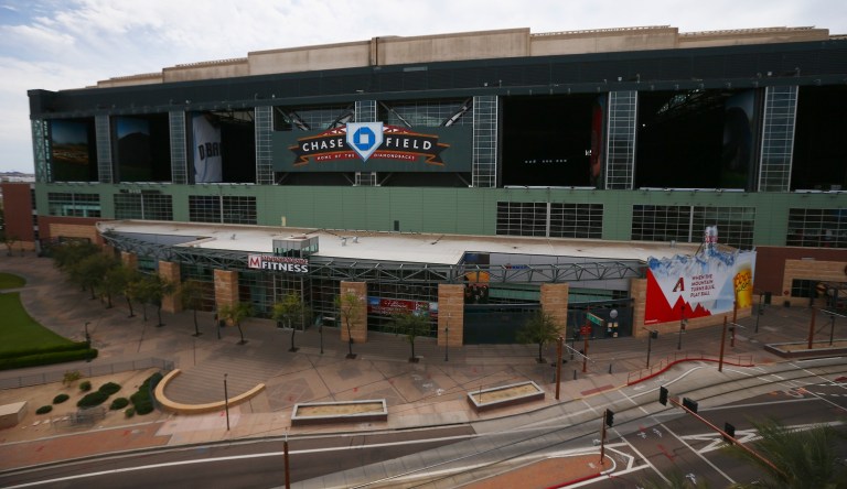 Ducey supports Arizona hosting modified MLB season