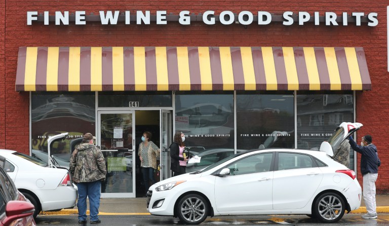 Report shows Pennsylvania liquor sales lagging other control states