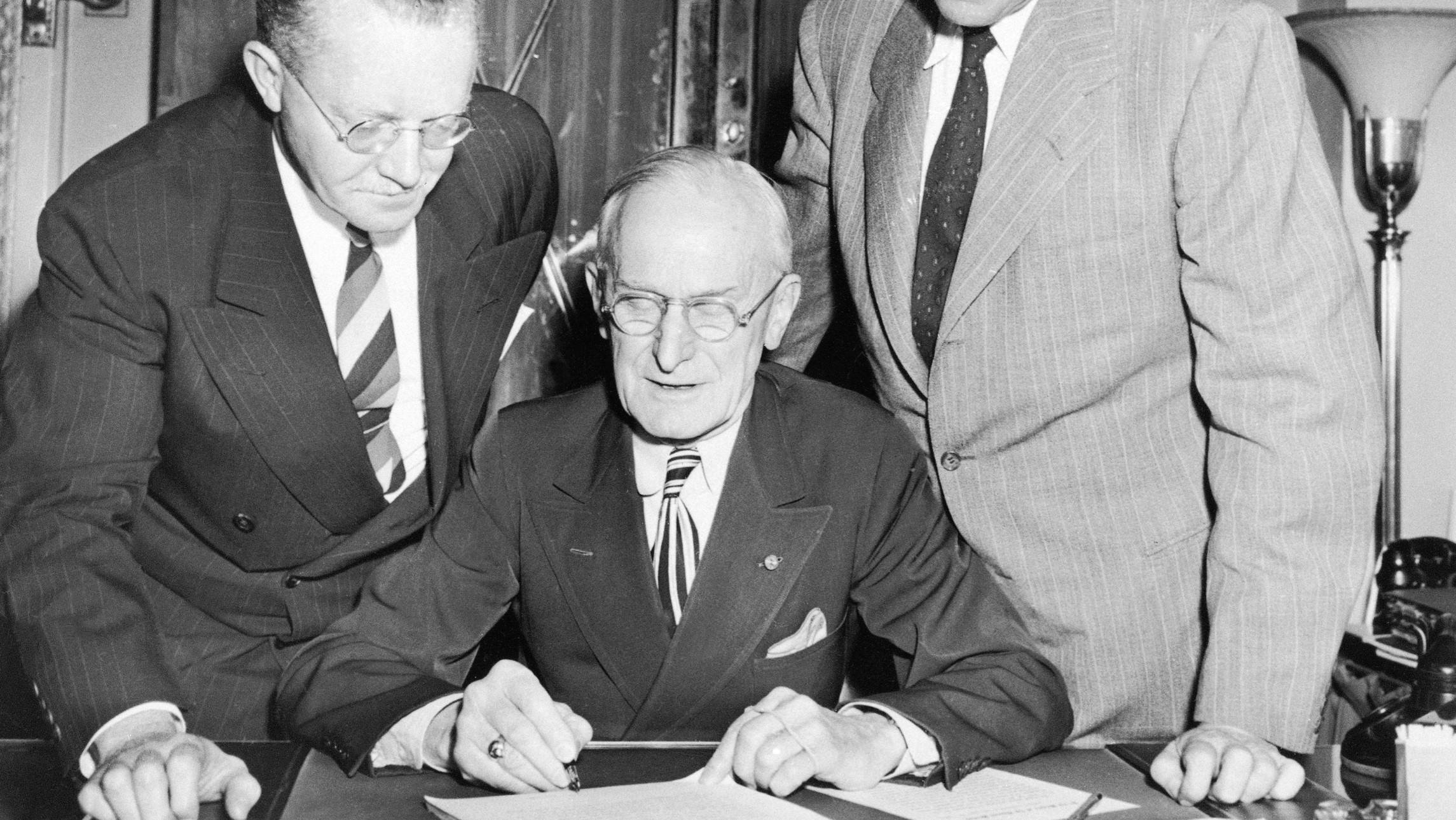 Democrats aim to abolish right-to-work laws