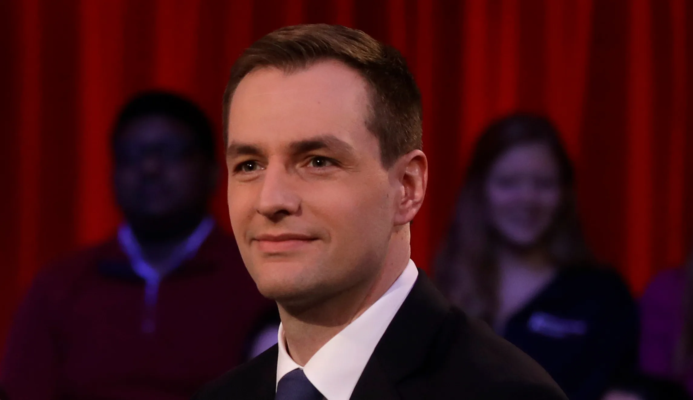 Clinton campaign manager compares Facebook’s inaction over fake videos to firearm and cigarette makers
