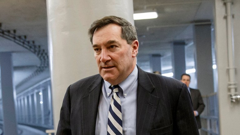 House OKs financial regulatory relief bill, putting Senate Democrats in the spotlight
