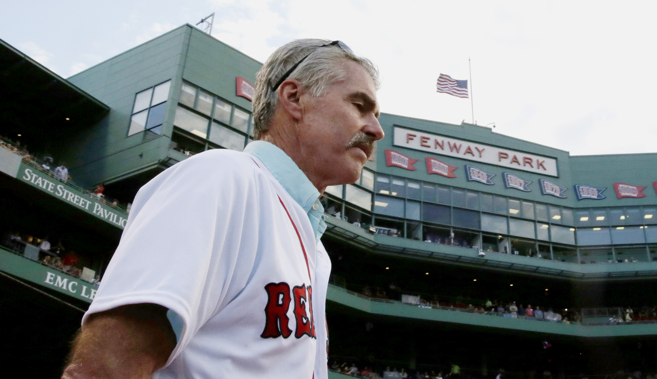 Bill Buckner, symbol of the Red Sox ‘curse,’ dies at 69 from dementia