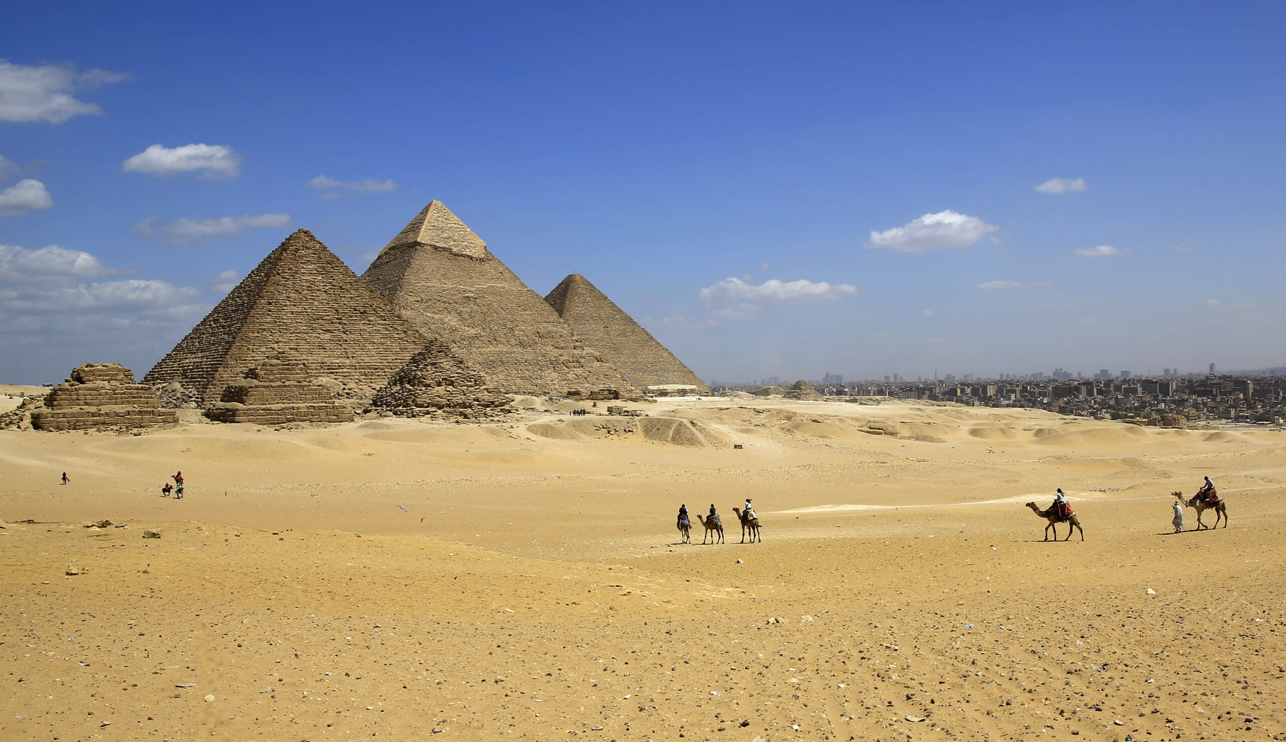 Mummy ‘covered in layers of gold’ could be oldest found in Egypt