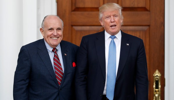 Karl Rove: A Giuliani defense for Trump would ‘raise the likelihood’ of Republicans convicting him