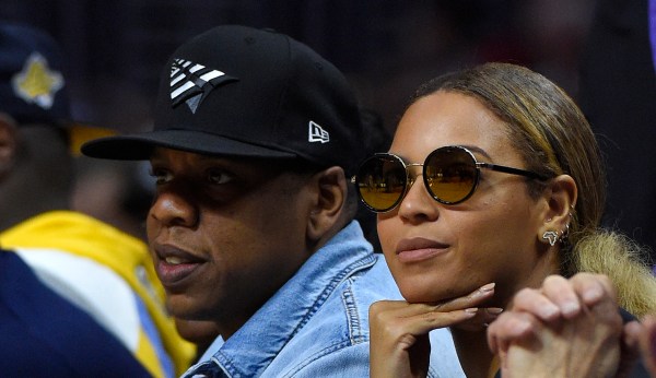 WATCH: Jay-Z and Beyonce seated during national anthem at Super Bowl