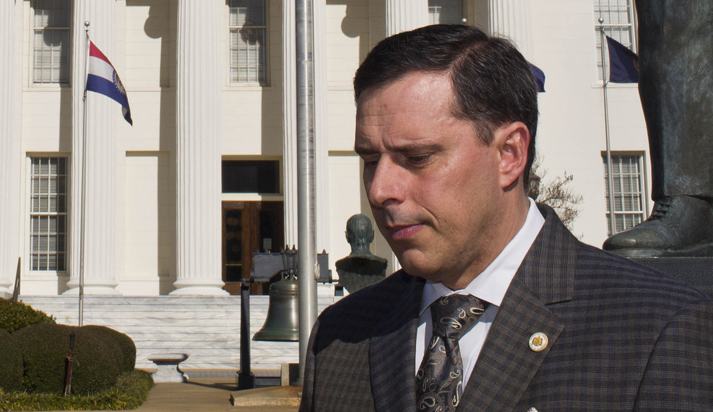 Former top cop in Alabama arrested