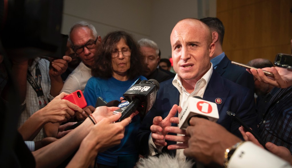 New York Democrat flips to support Pelosi as House impeachment holdouts dwindle