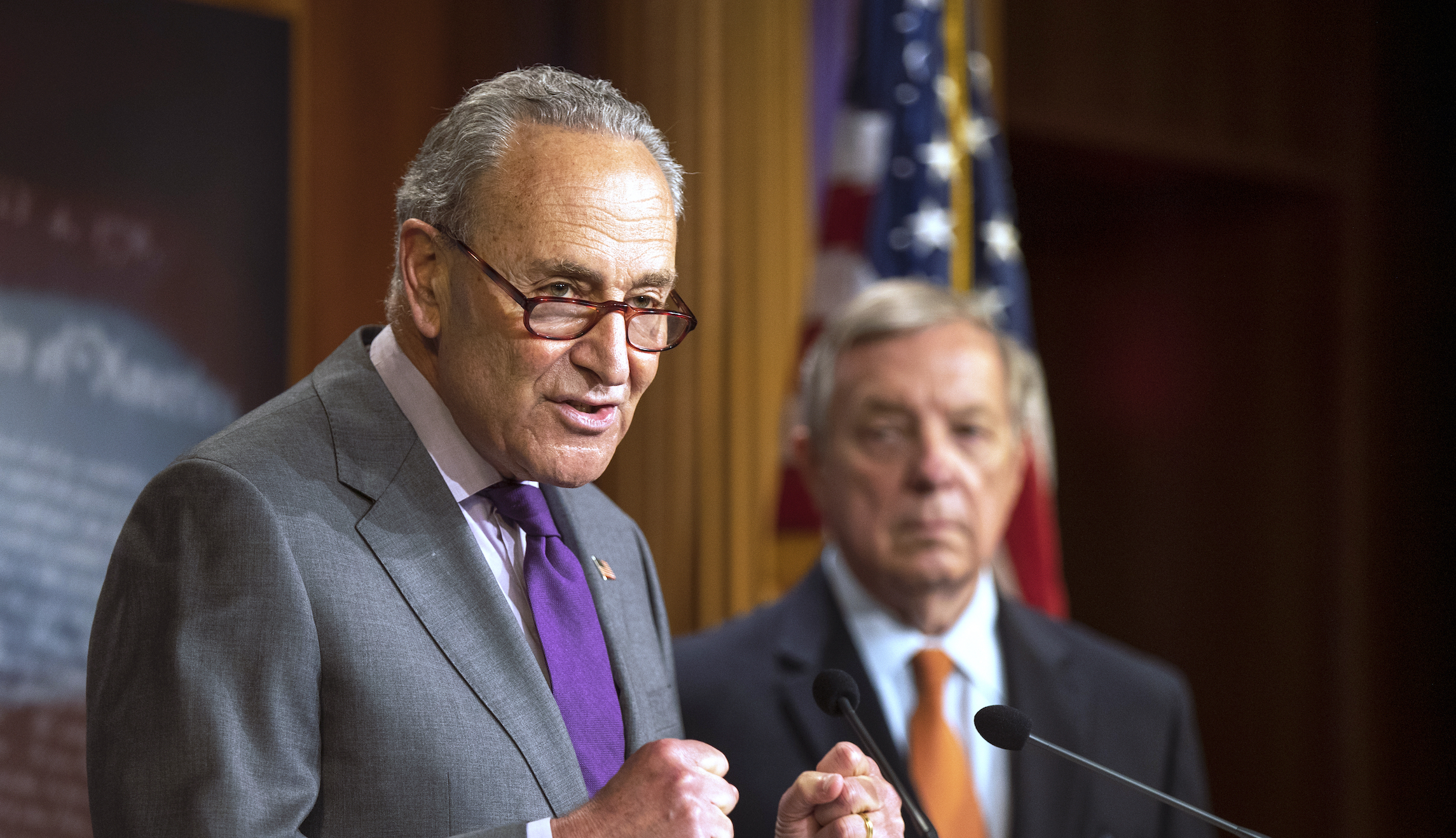 Schumer and Durbin to huddle over Democratic voting strategy during Barrett confirmation