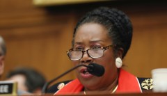 Sheila Jackson Lee disagrees with Schiff on whistleblower: ‘It is important for us to hear’ the testimony