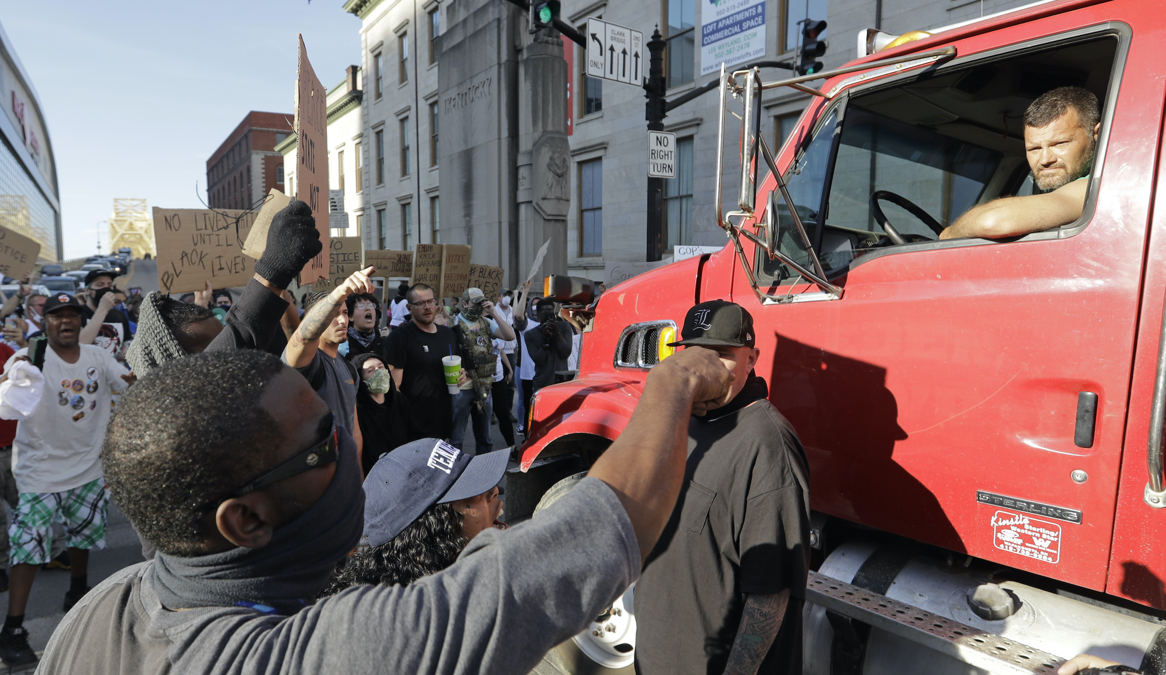 Amid protests, truckers determined not to become the next Reginald Denny