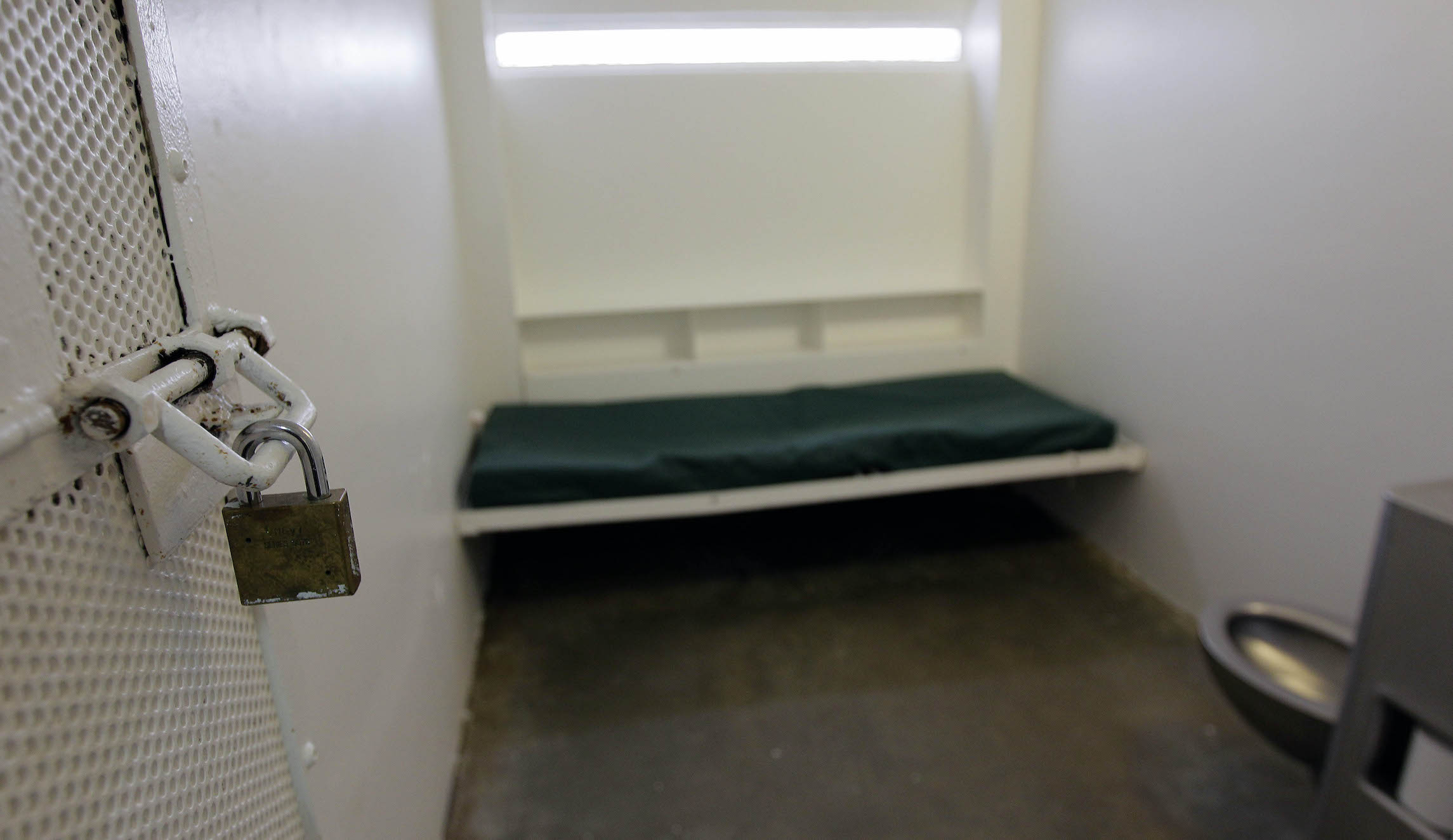 North Carolina Senate passes bills to reform criminal justice system