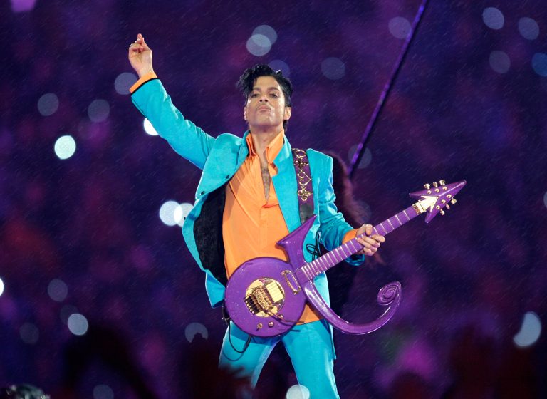 Prince’s half-siblings settle estate dispute: Report Prince’s half-siblings settle estate dispute: Report