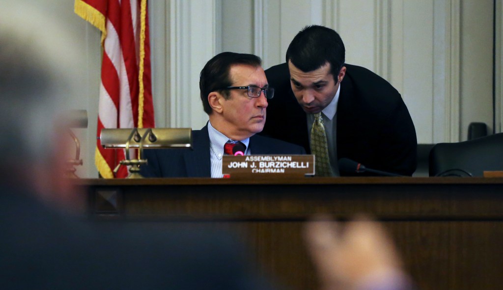 Supplemental $7.7B spending plan advances from New Jersey committee
