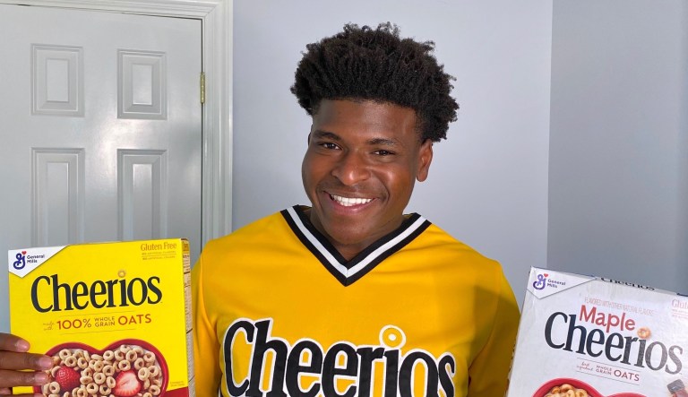 Netflix star under FBI investigation for allegedly soliciting sex from minors: Report