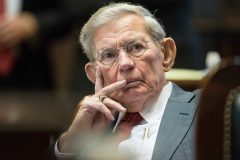 Lawmakers call for new leadership at state-owned utility Santee Cooper