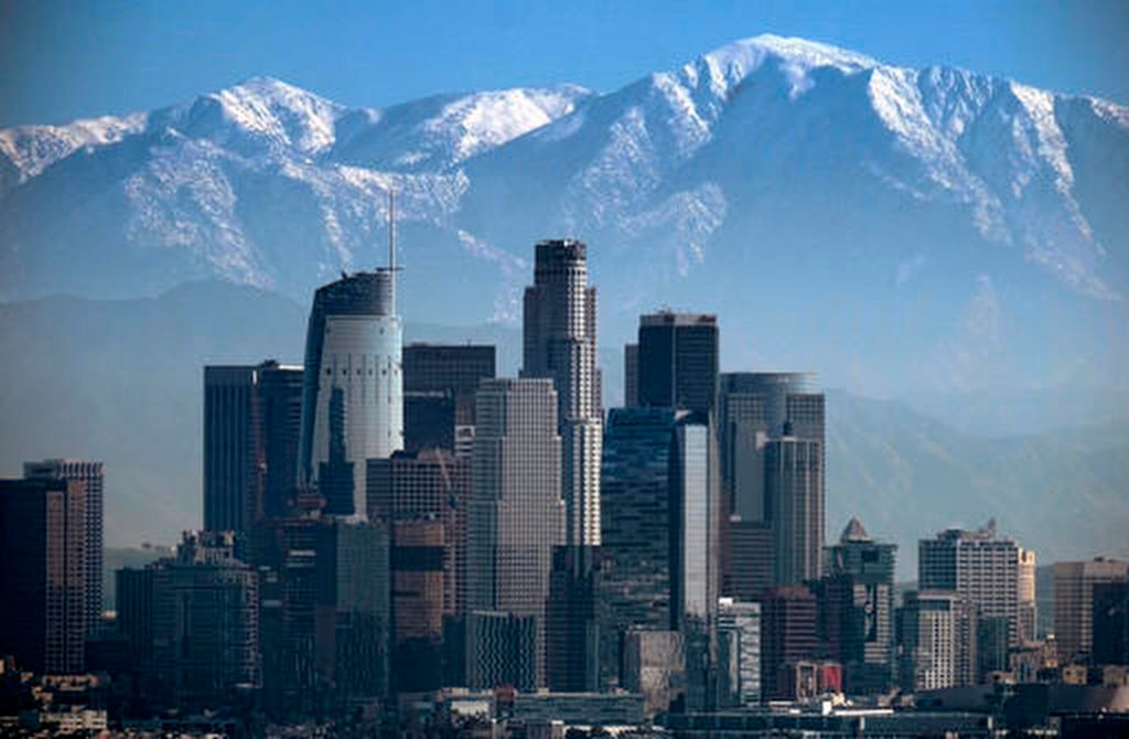 Hiker found on California mountain where actor Julian Sands is still missing