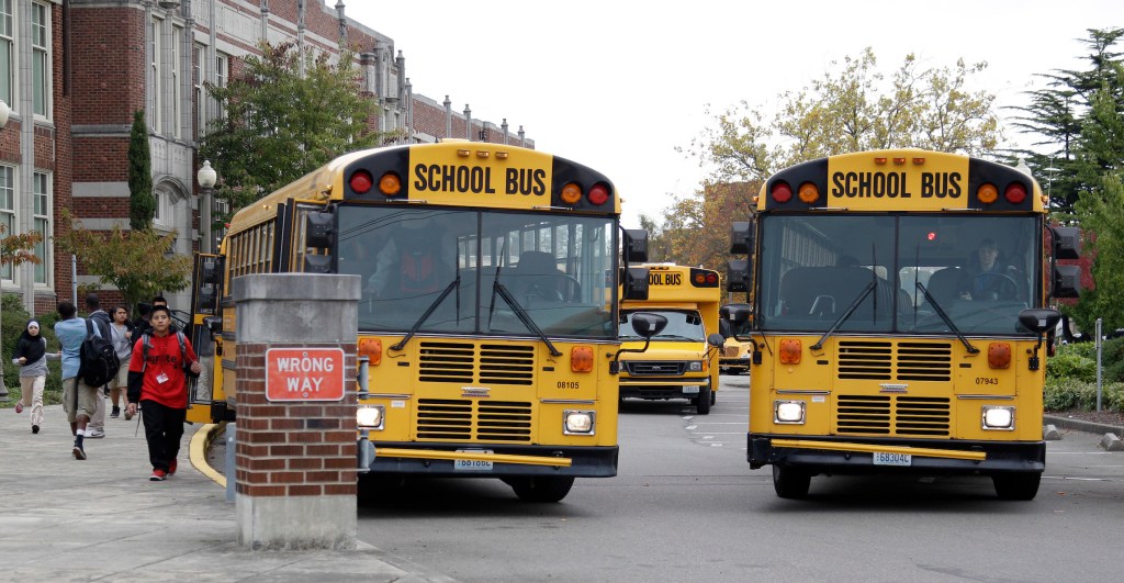 Washington schools fall back on federal dollars amid falling attendance rates