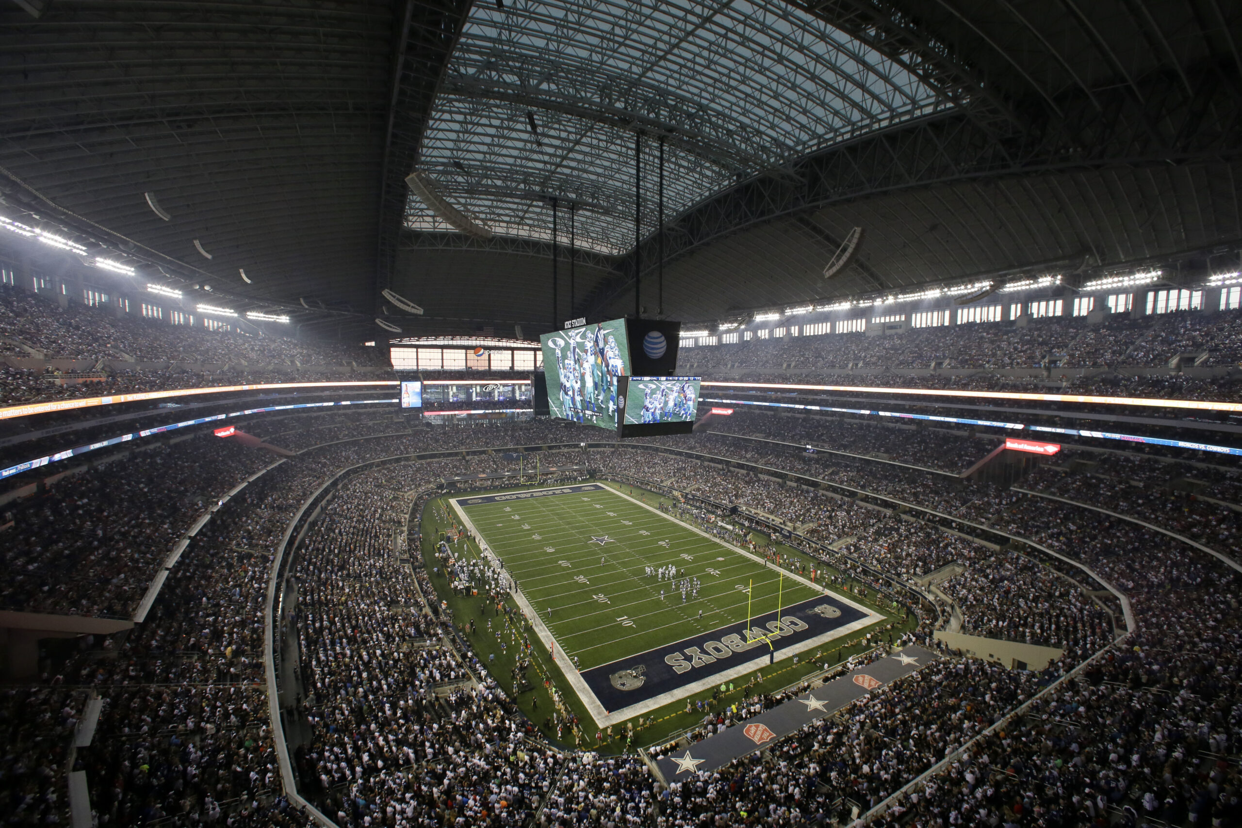 NFL looks to Texas for possible Super Bowl LVI replacement venue