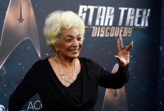 Star Trek actress Nichelle Nichols dies at 89
