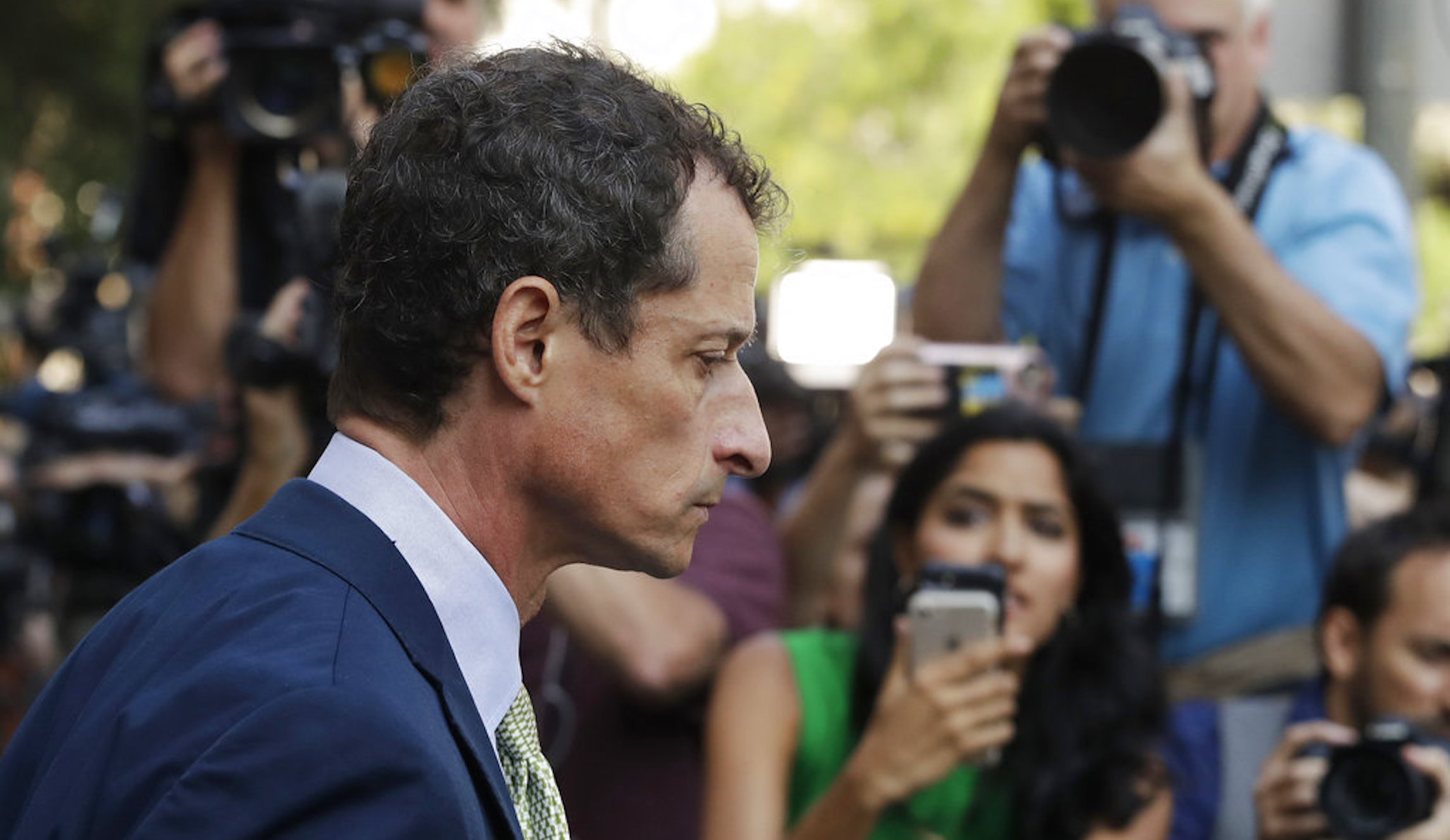 ‘Well, I think so’: Sean Hannity presses Anthony Weiner on whether he’s a changed man