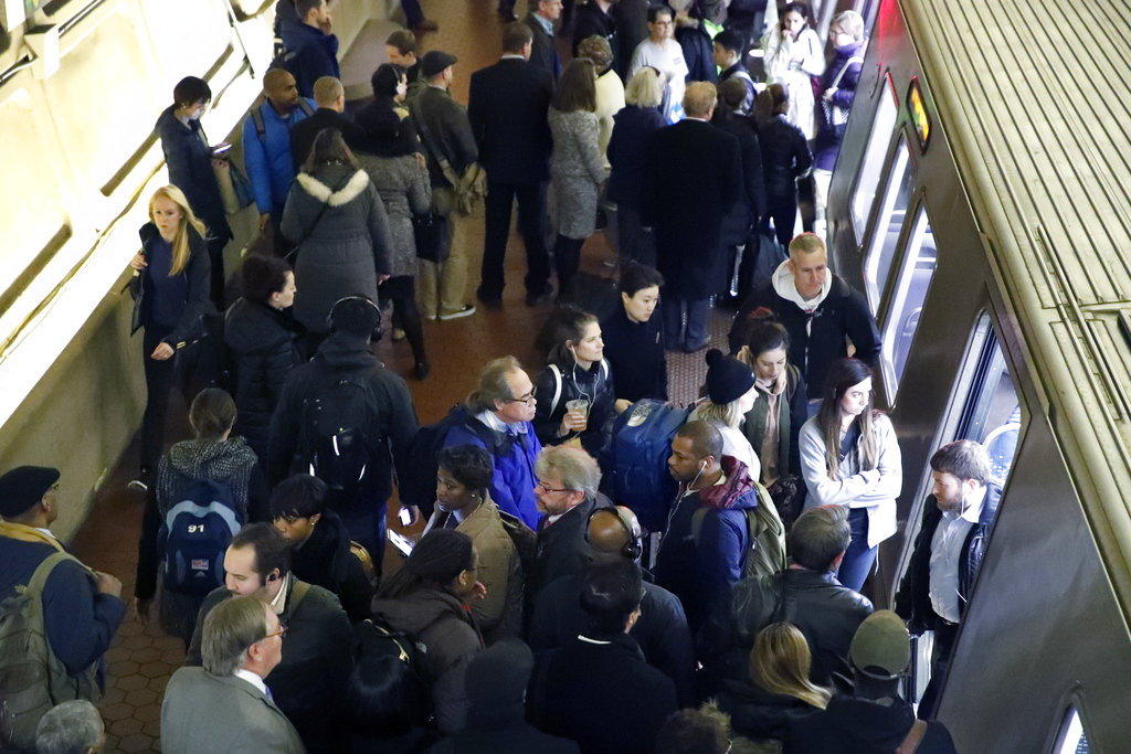 Metro crowding increases with no sign of slowing as satisfaction dips