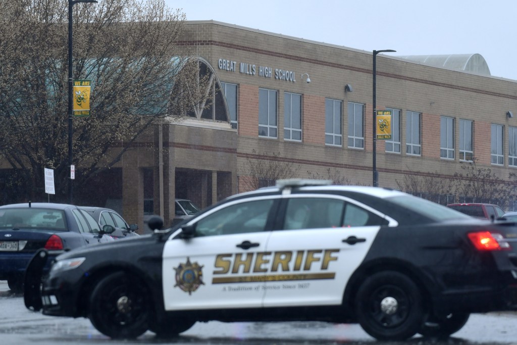 Maryland school shooter dead after school resource officer pursued and ...