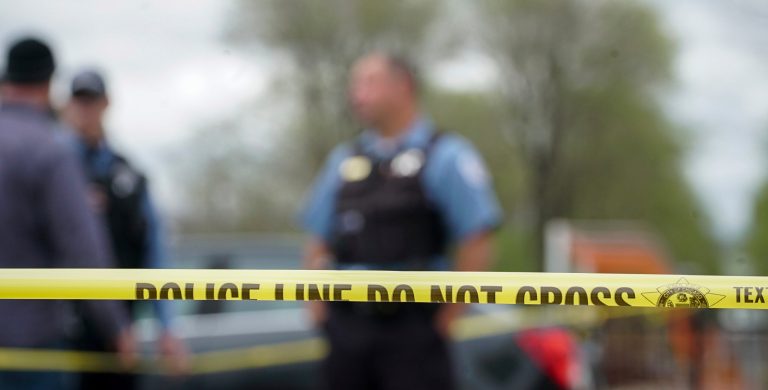 Man charged in shooting of two ATF agents and Chicago police officer