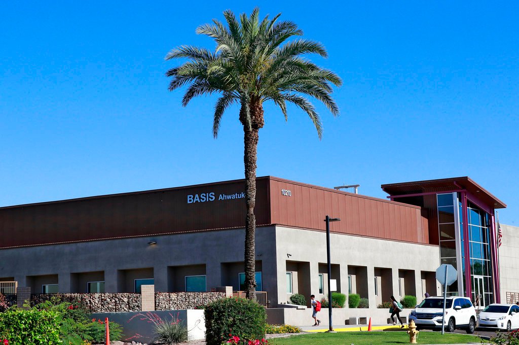 Arizona charter schools add thousands of new students amid COVID-19 closures