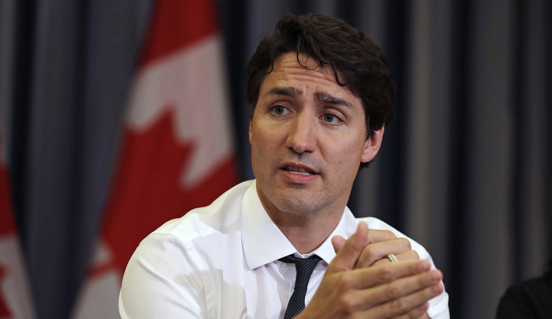 Canada to buy controversial Trans Mountain pipeline to ensure its completion