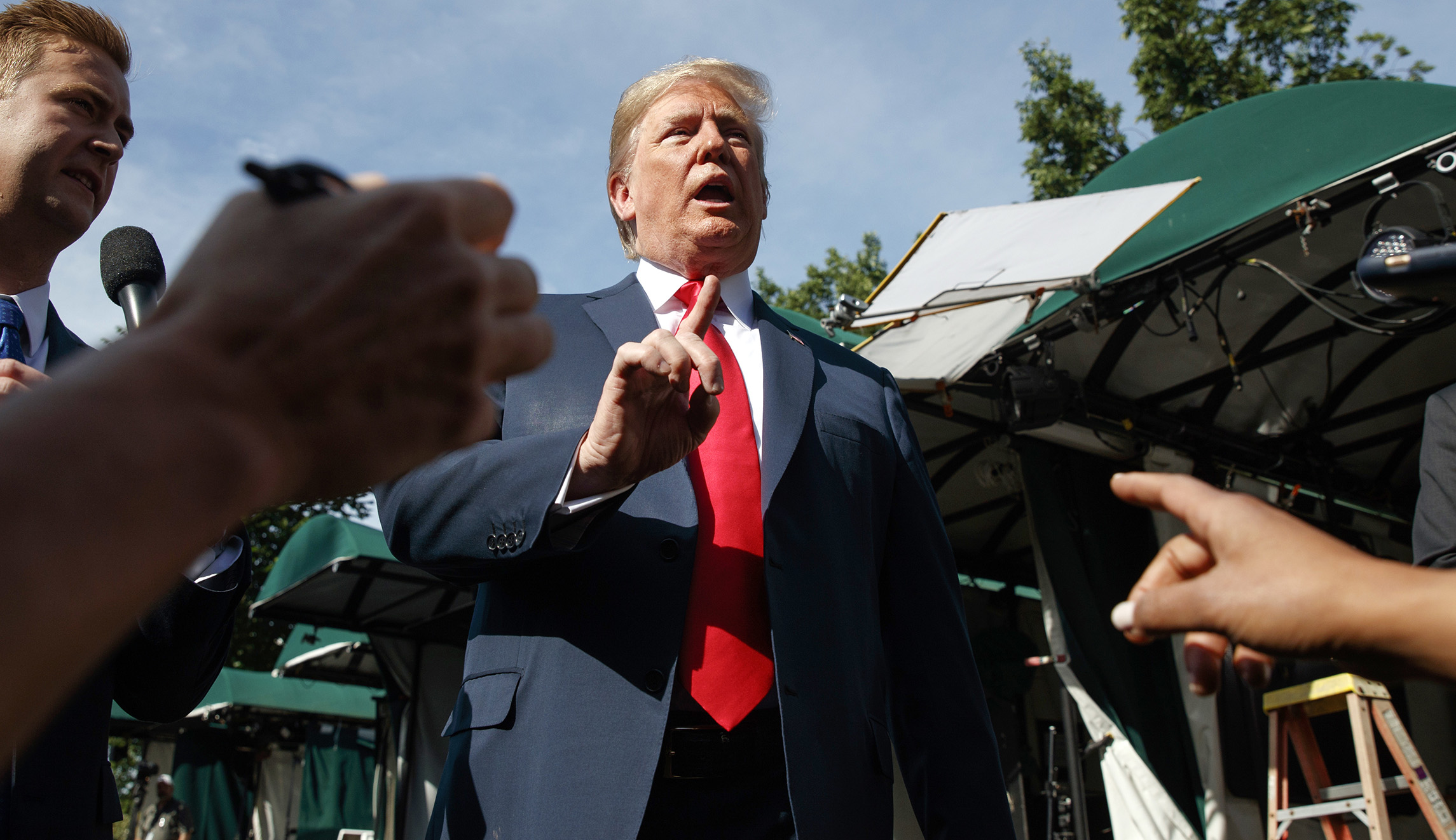 Byron York: As days pass, will Trump waste another chance to build the wall?