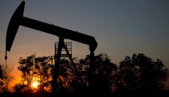 OPEC reaches deal to cut oil production, defying Trump’s requests