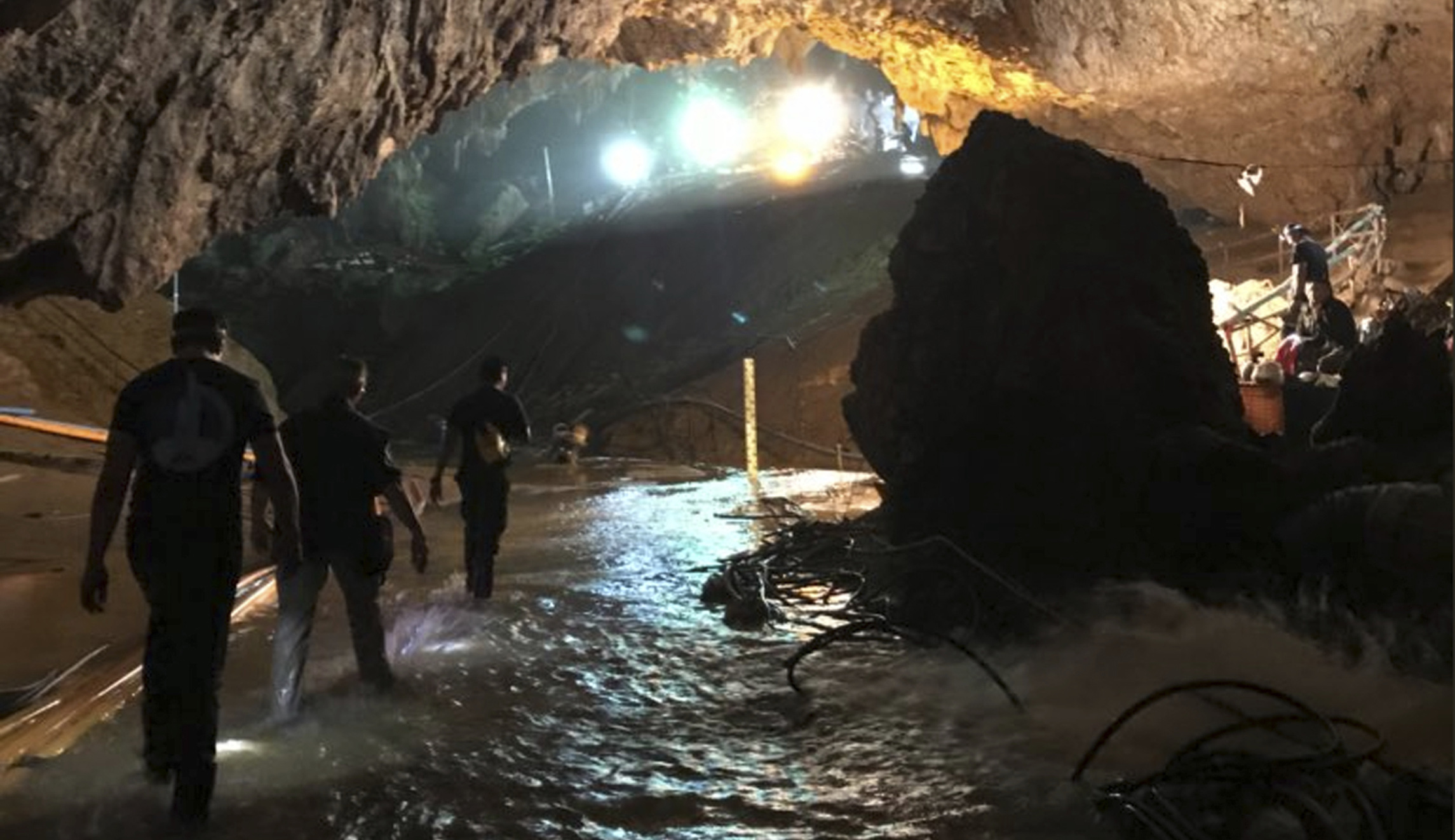Soccer team, coach freed from flooded cave in Thailand after three days of rescue operations