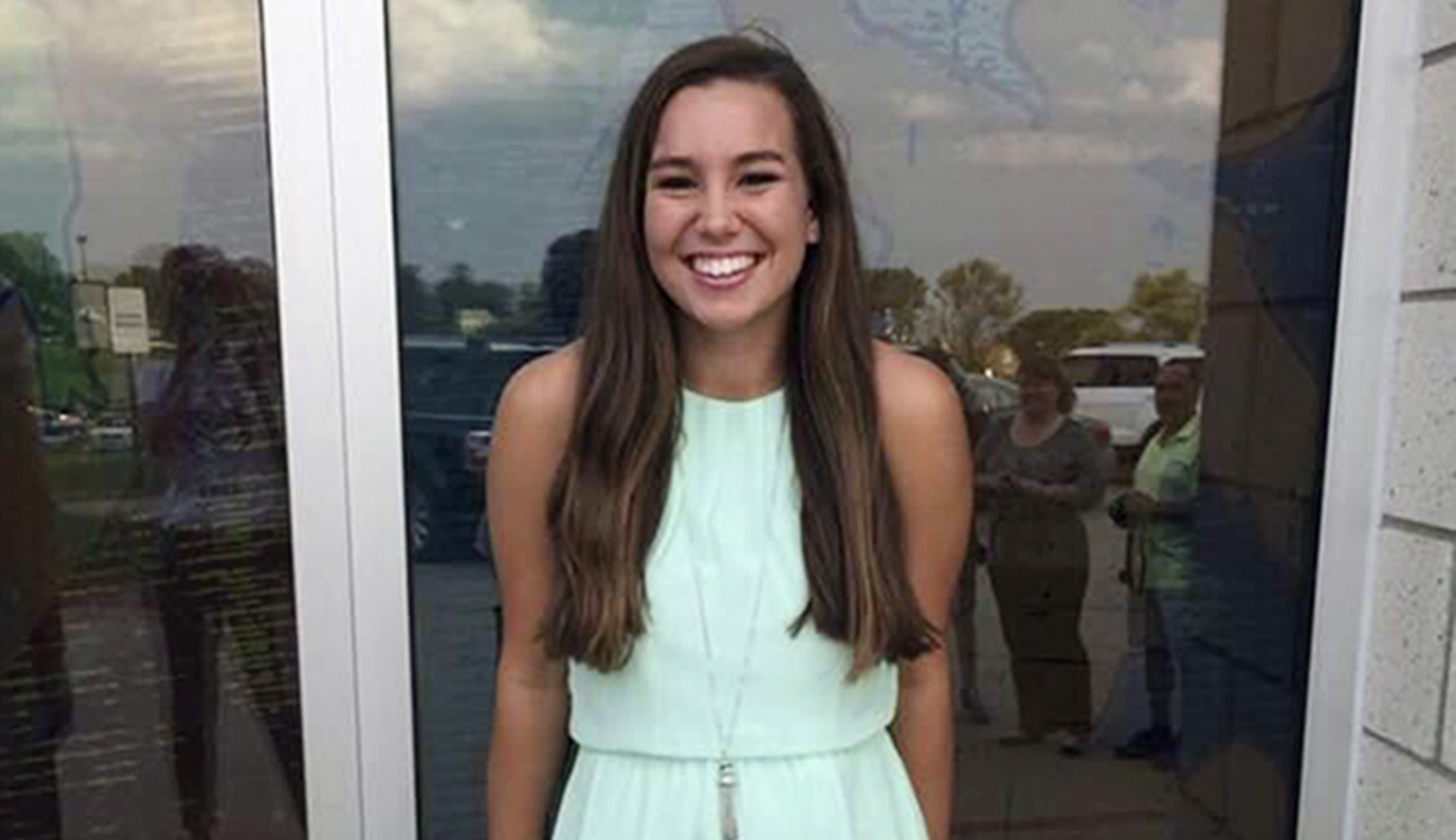 Officials believe body of Iowa student Mollie Tibbetts found