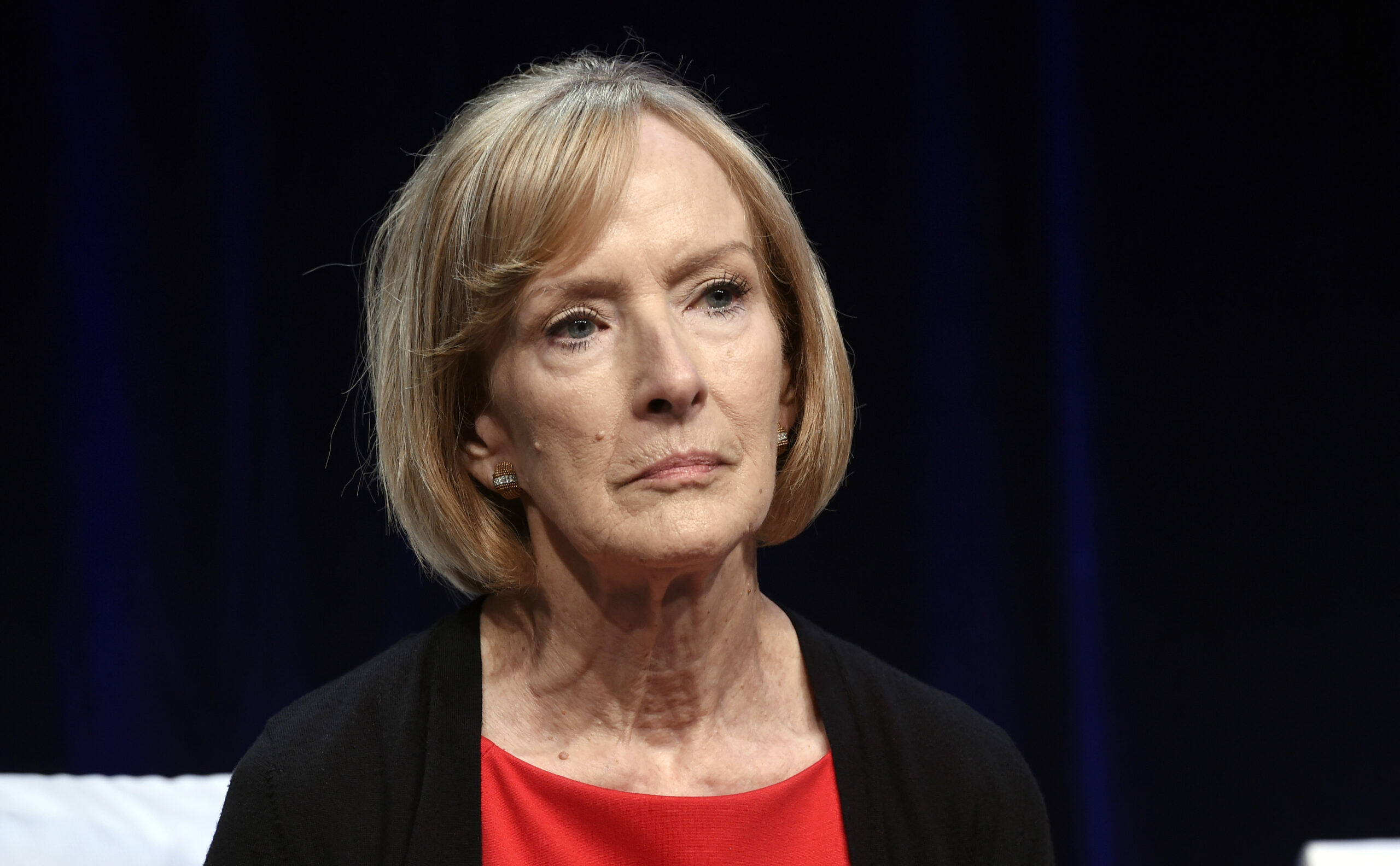 Judy Woodruff leaving PBS NewsHour anchor desk at the end of 2022