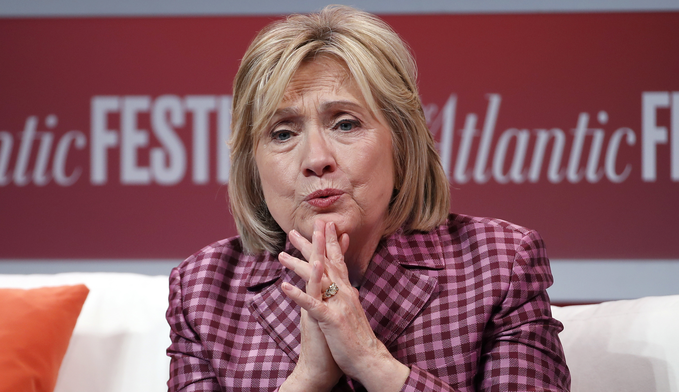 ‘Kiss of Death’: Democrats keep Hillary off campaign trail