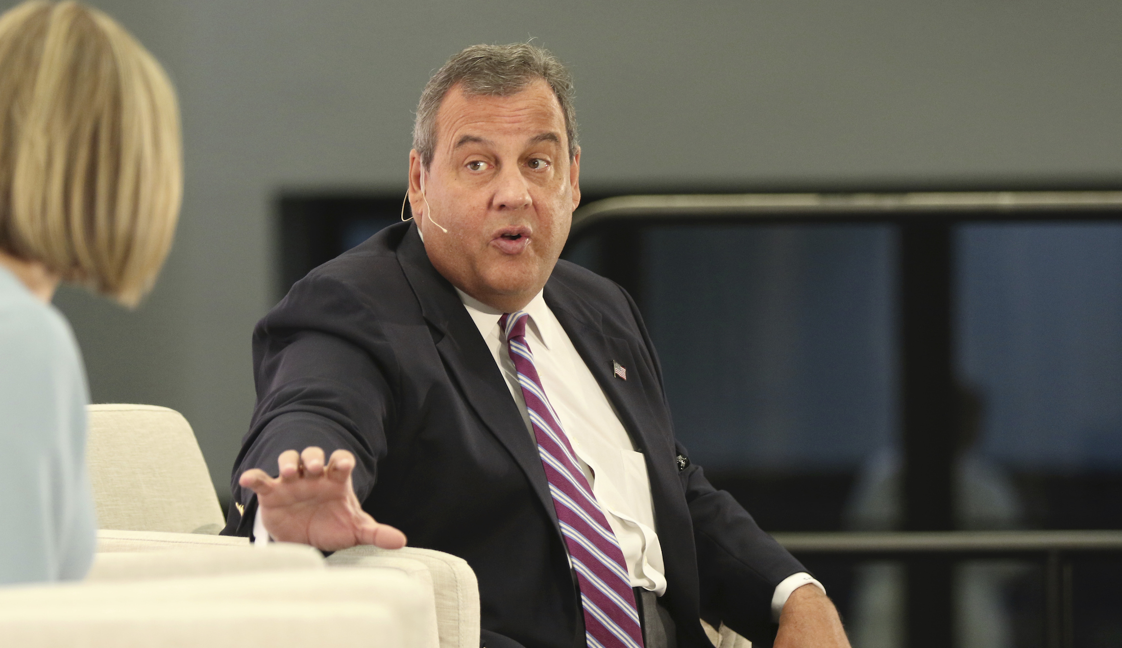 Chris Christie’s weird coronavirus apology tour