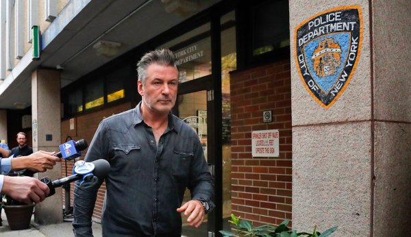 Separate misfires occurred days before Baldwin accident, film crew says