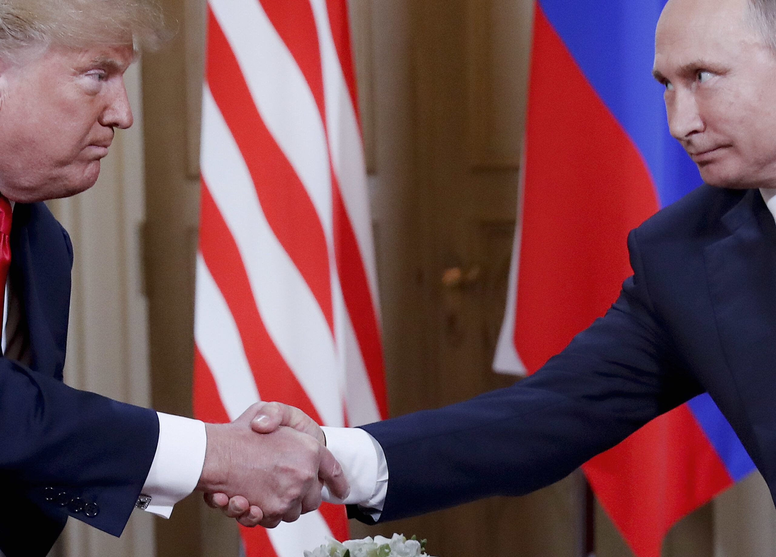 Auction: One-of-a-kind Putin-Trump signed photo from shocking Helsinki summit